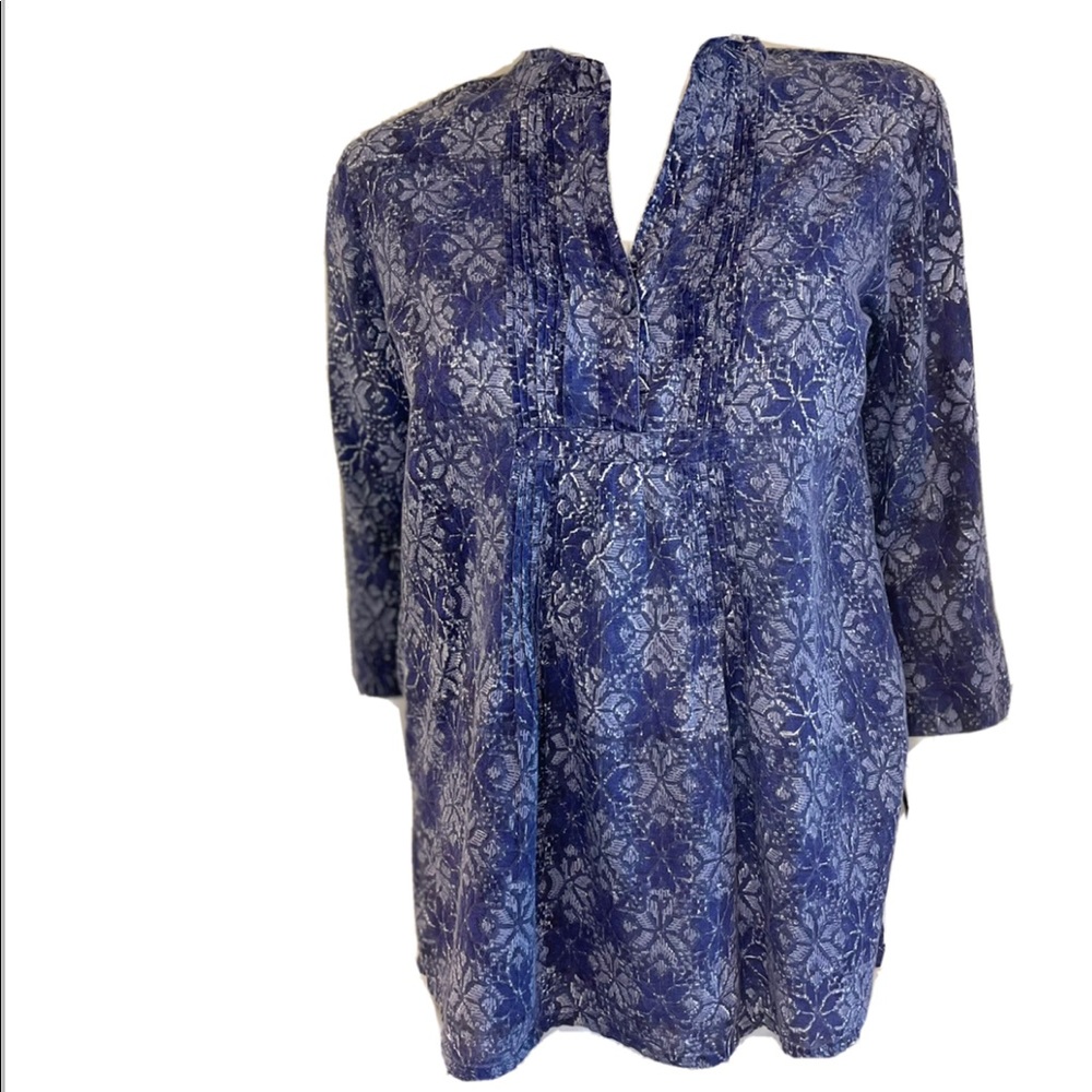 Roller Rabbit Women’s Size XS blue 3/4 sleeve Blouse